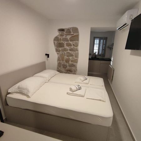 Radunica Old Town - Studio Apartment 3 Split Bagian luar foto