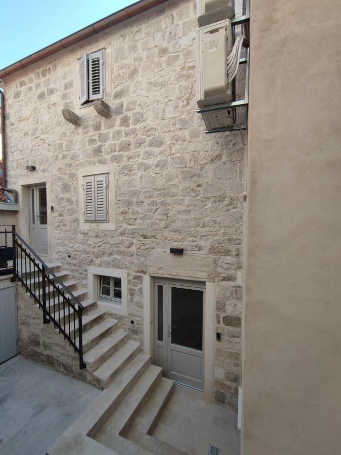 Radunica Old Town - Studio Apartment 3 Split Bagian luar foto