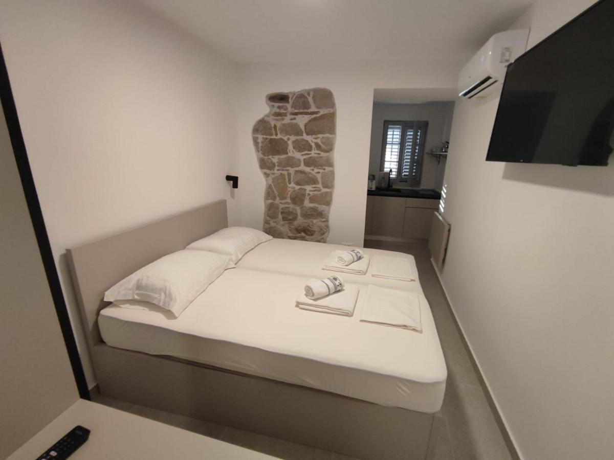 Radunica Old Town - Studio Apartment 3 Split Bagian luar foto