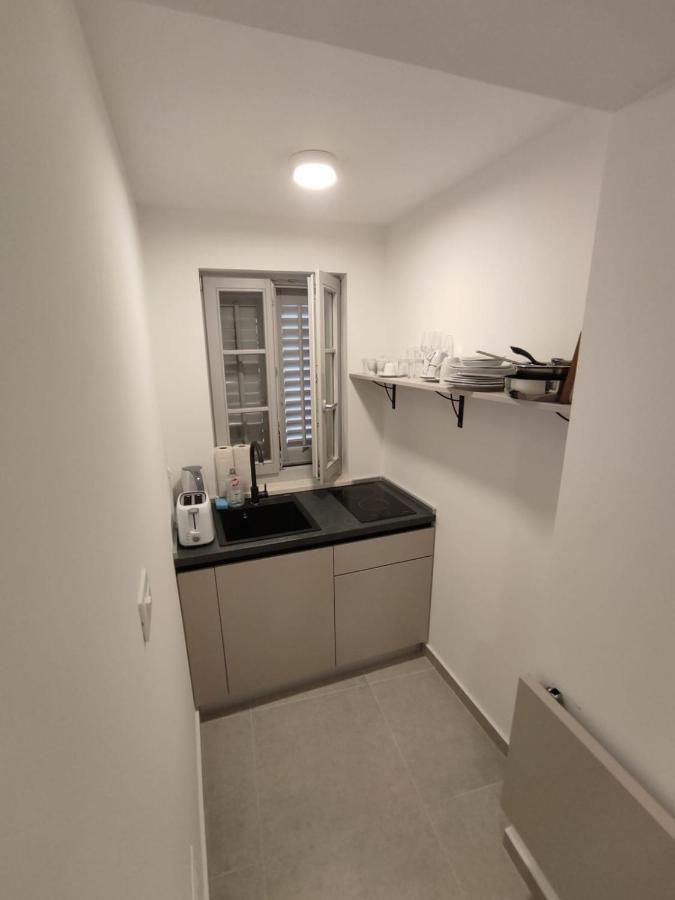 Radunica Old Town - Studio Apartment 3 Split Bagian luar foto